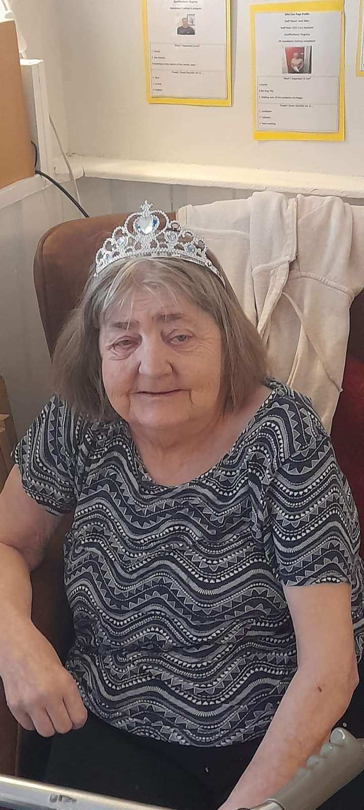 Mrs Joan dowell (mum)